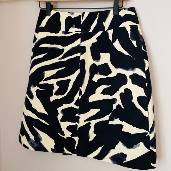 Michael Kors Gibo’ Co. Spa Skirt - Picture 3 of 7